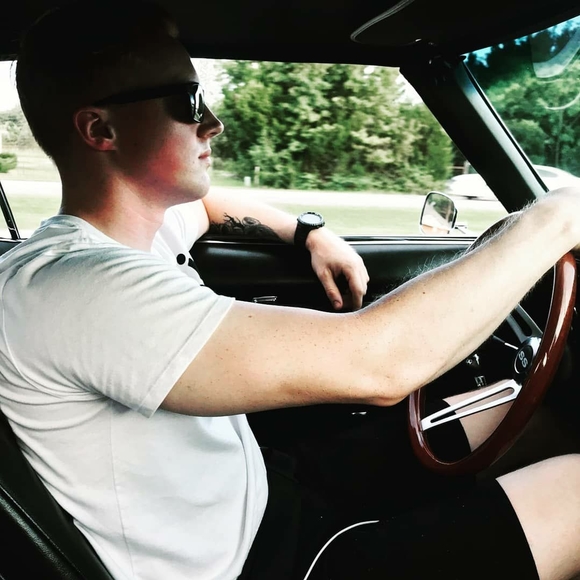 Meet your Posher, Jordan - Picture 1 of 1